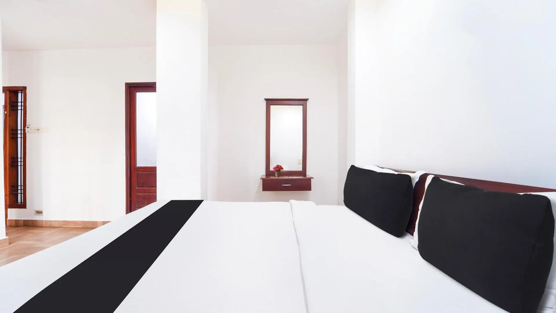 *** 酒店 Super Townhouse City Center Ernakulam Kochi 印度